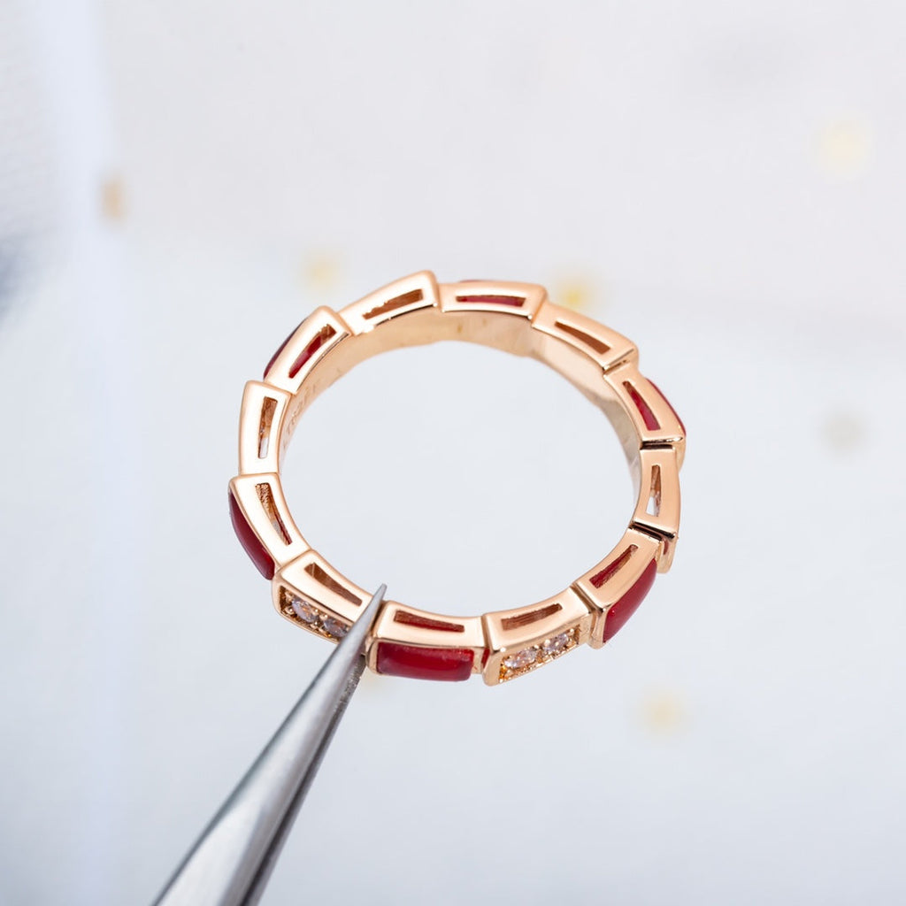 BVLGARI SERPENTI RING PINK GOLD CARNELIAN DIAMOND 3MM