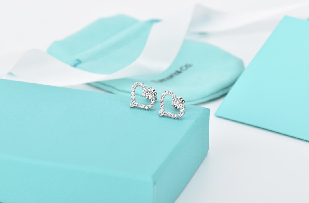 TIFFANY OPEN HEART STUD DIAMOND EARRINGS