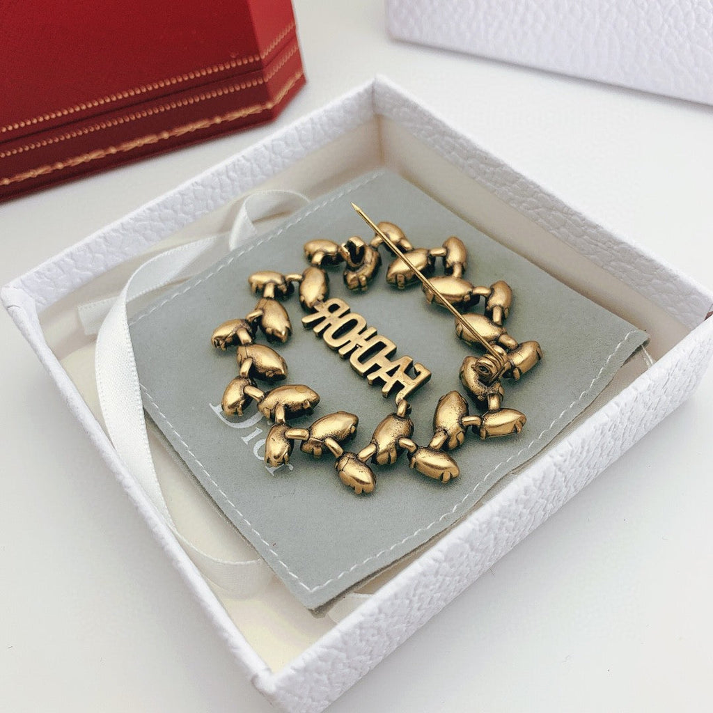 DIOR CD Brooch 02