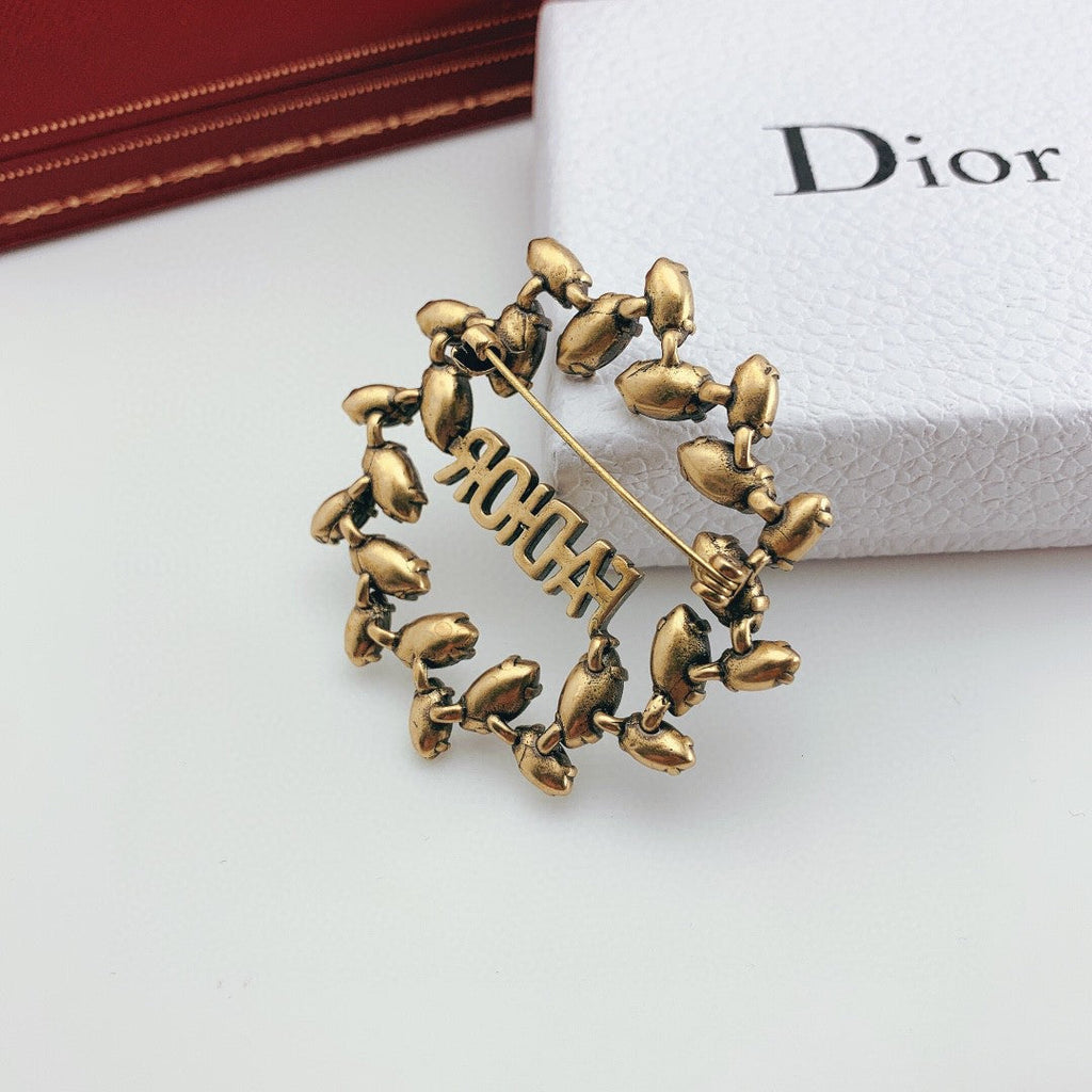 DIOR CD Brooch 02