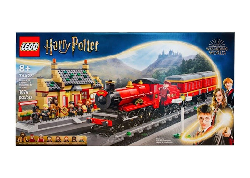 LEGO Harry Potter Hogwarts Express Train Set with Hogsmeade Station Set 76423