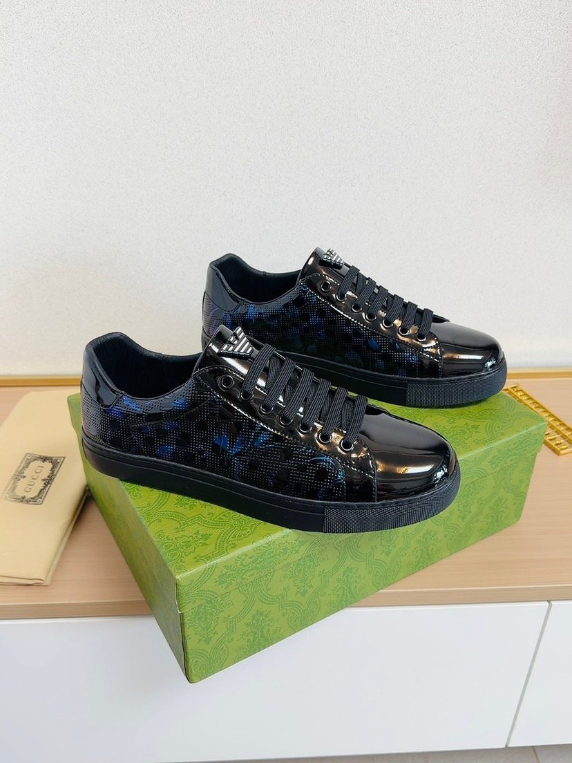 Gucci Men's Black and Dark Blue Patterned Sneakers — front