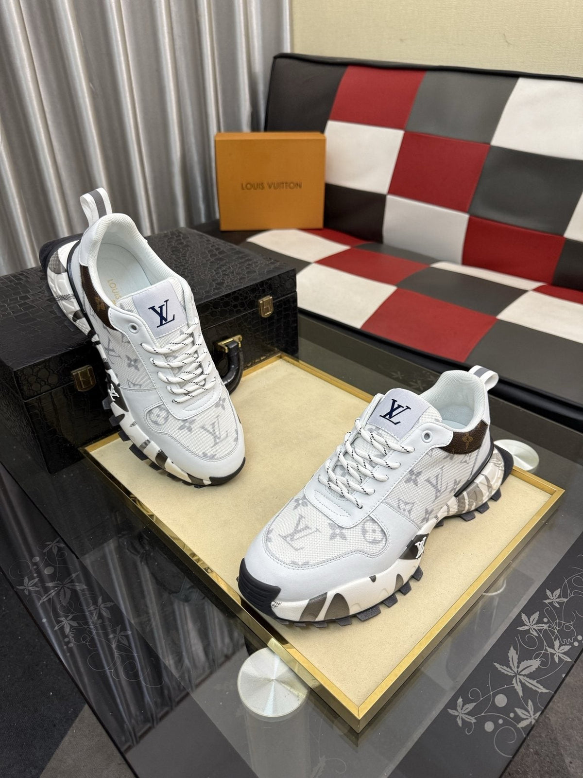 Louis Vuitton Graphic-Pattern Chunky Sneakers — front