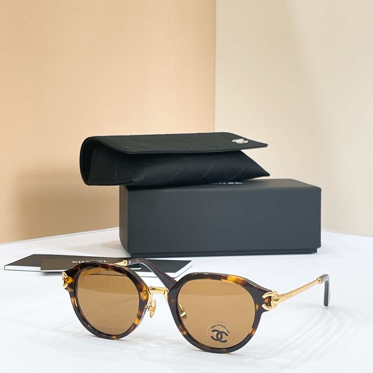 CHANEL Sunglasses CH5575